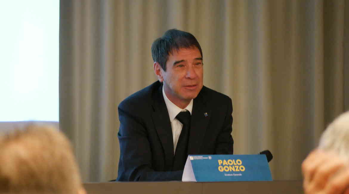 P1070064